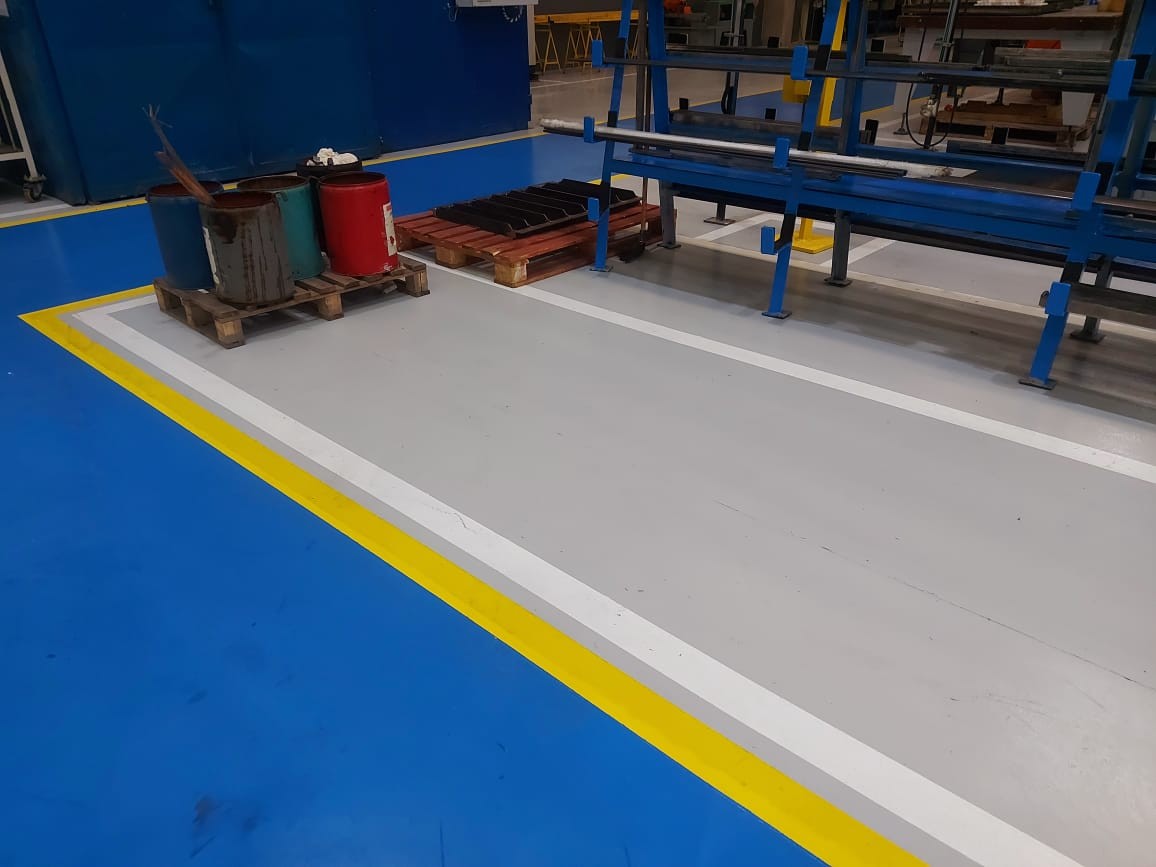 Piso epóxi para indústria metalúrgica de alta resistência
